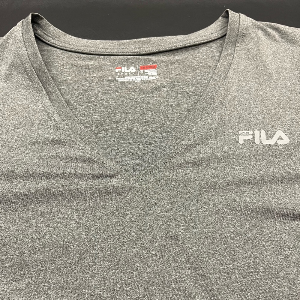 Fila Sport long sleeve shirt - Size: XL - Brand new without tags - Picture 5 of 6